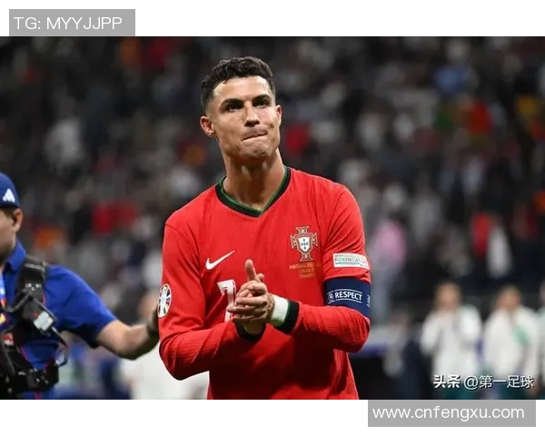 1号球衣的传奇象征:世界足球历史上最具影响力的球星解析 1号球衣的传奇象征:世界足球历史上最具影响力的球星解析