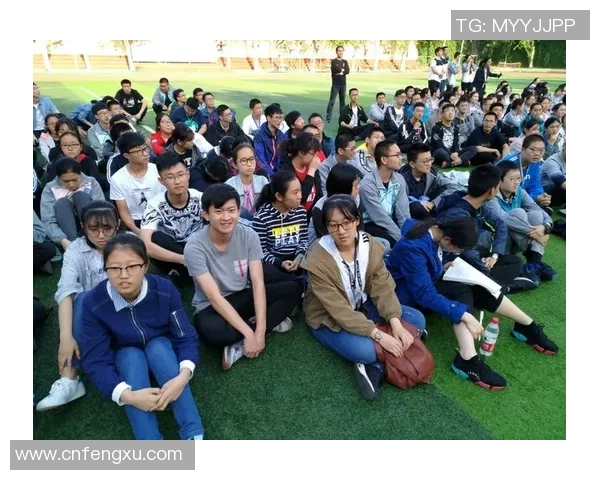 《足球英雄归来 动画全明星赛场激战 球星们的热血青春与梦想》