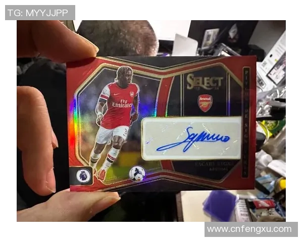 哪款足球球星卡更容易抽到高价值卡片探讨