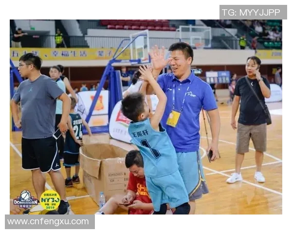 天命足球星之路：从草根到巨星的传奇征程